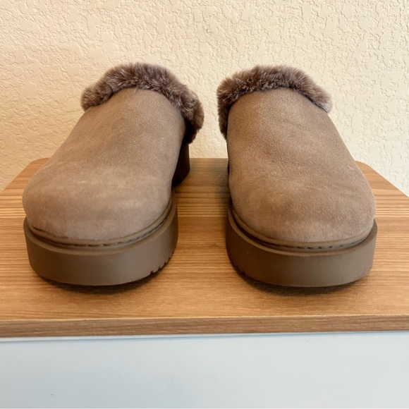 Franco Sarto Taupe Fuzzy Slipper Slides Size 10 - Picture 4 of 7